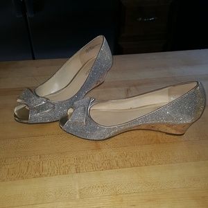Cork heel dress shoes